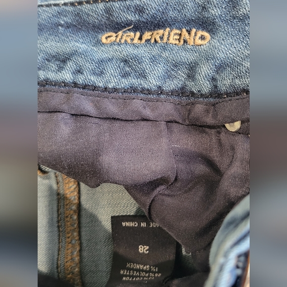 Vanity distressed jeans - Picture 5 of 5